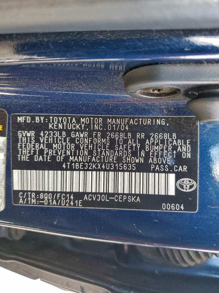2004 TOYOTA CAMRY LE photo 12