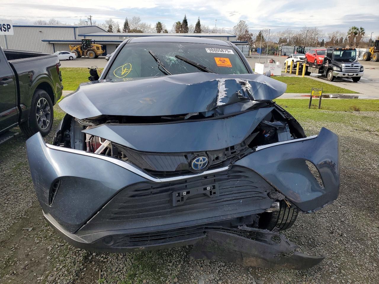 2023 TOYOTA VENZA LE photo 5