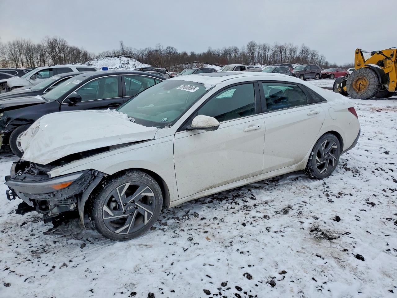 2024 HYUNDAI ELANTRA