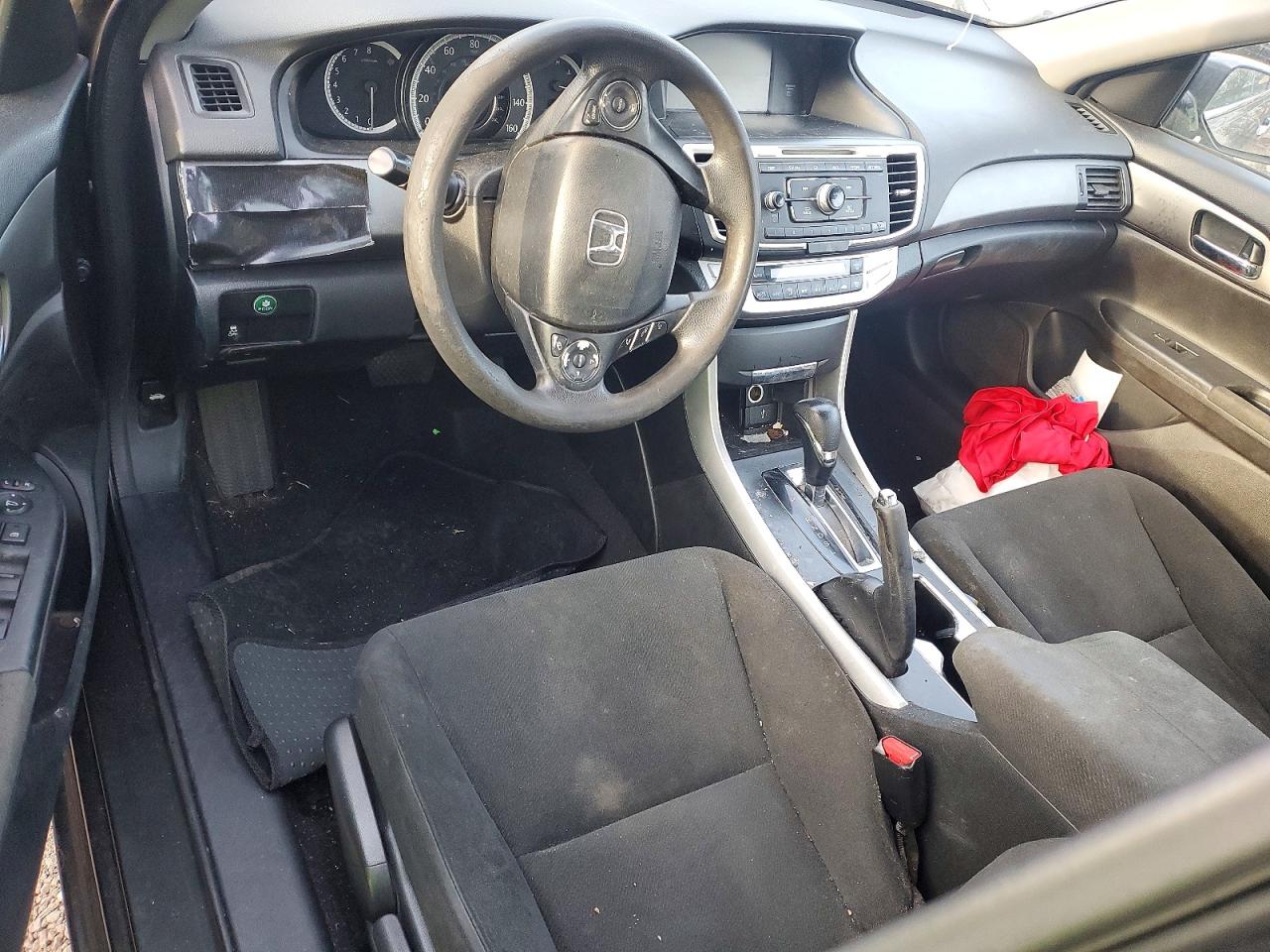 2013 HONDA ACCORD LX photo 15