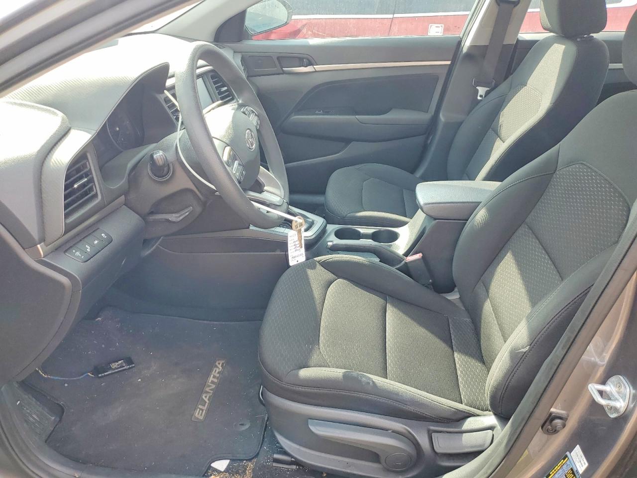2019 HYUNDAI ELANTRA SEL photo 7
