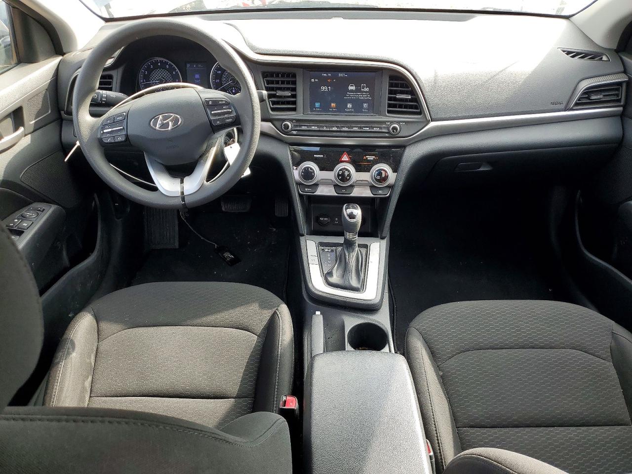 2019 HYUNDAI ELANTRA SEL photo 8