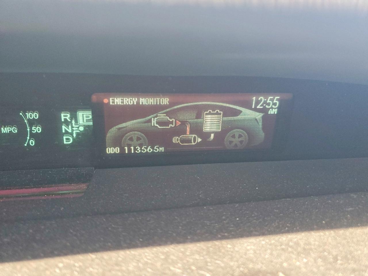 2015 TOYOTA PRIUS photo 9