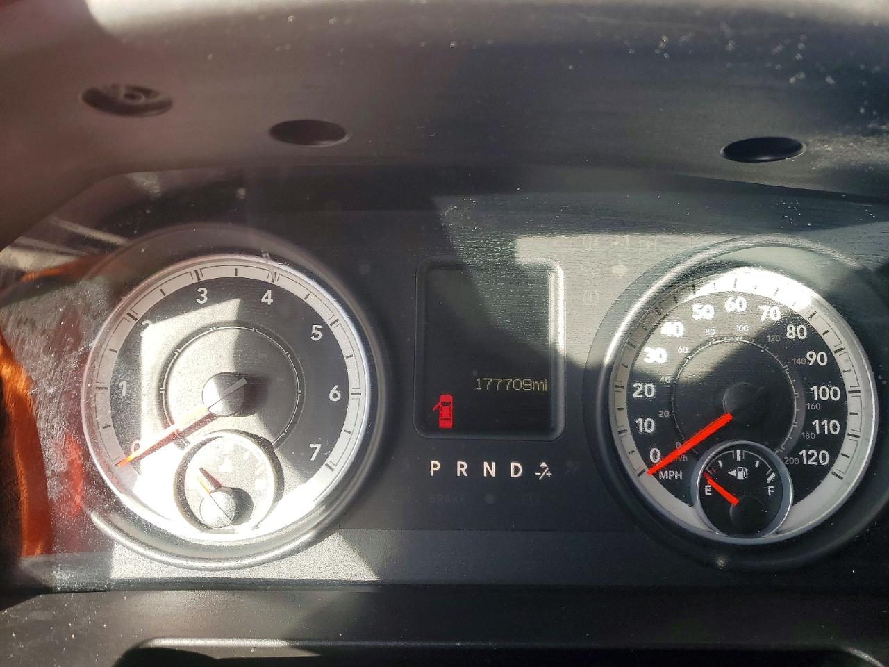 2013 RAM 1500 ST photo 9
