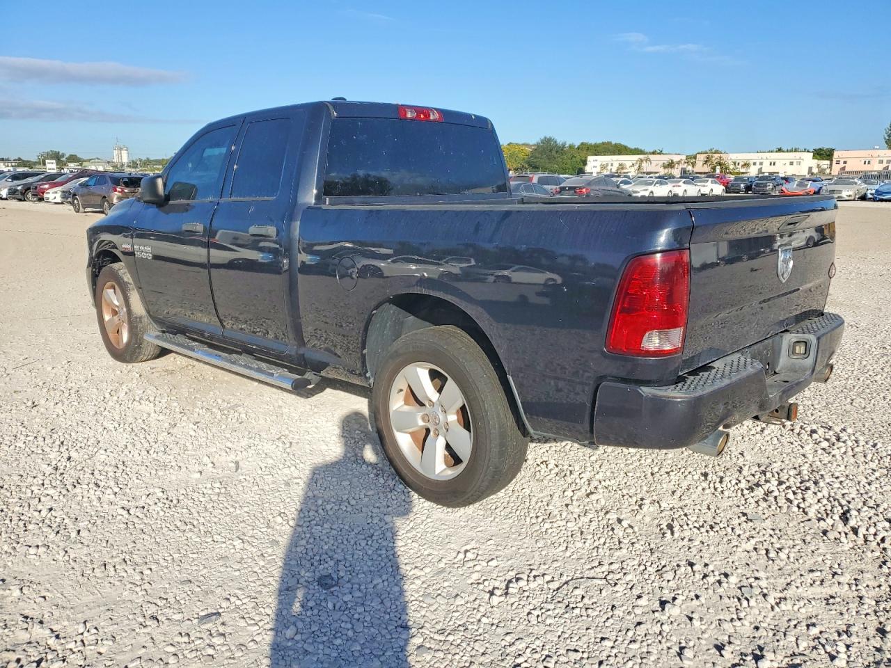 2013 RAM 1500 ST photo 2