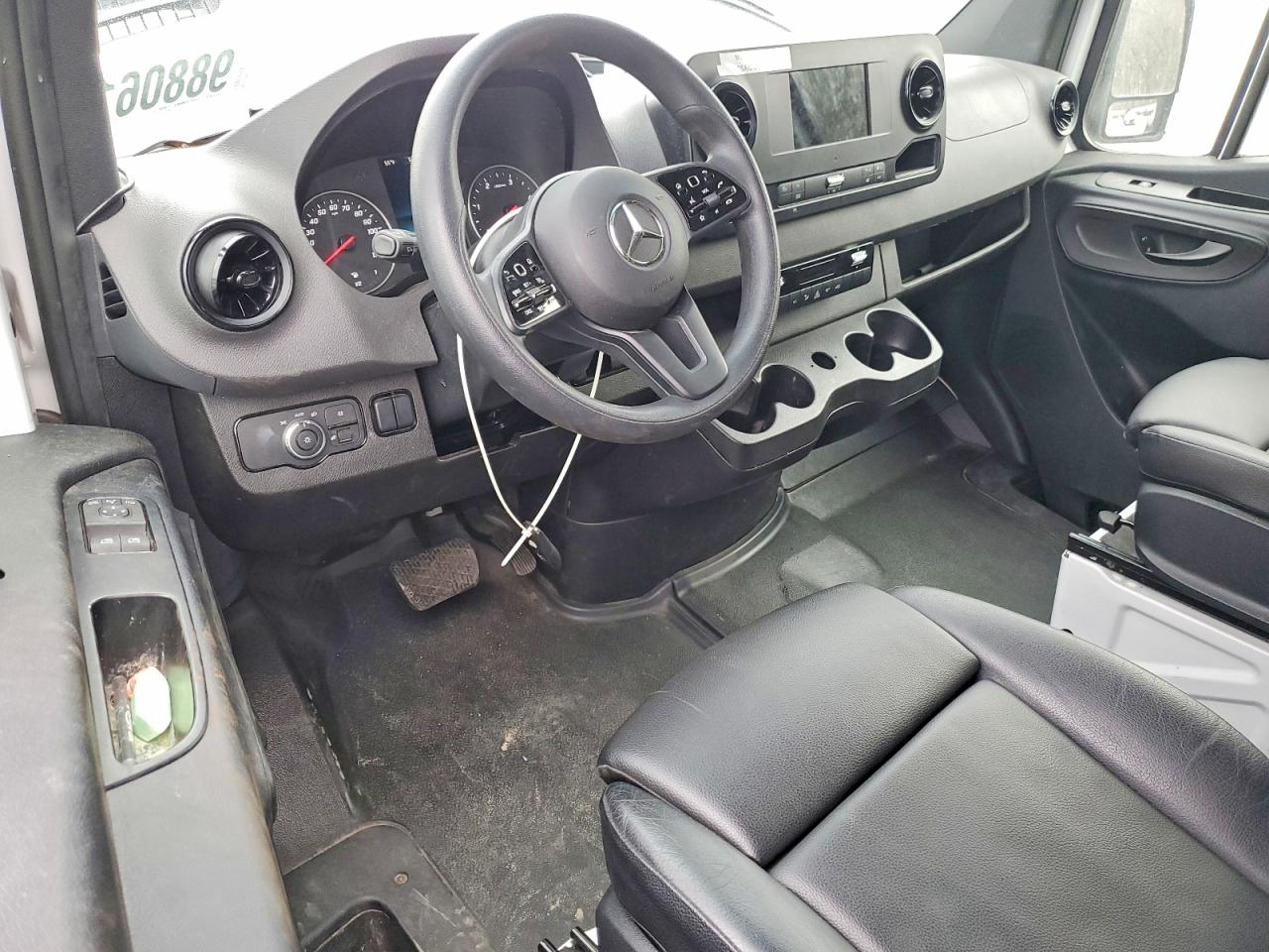 2023 MERCEDES-BENZ SPRINTER 2500 photo 8