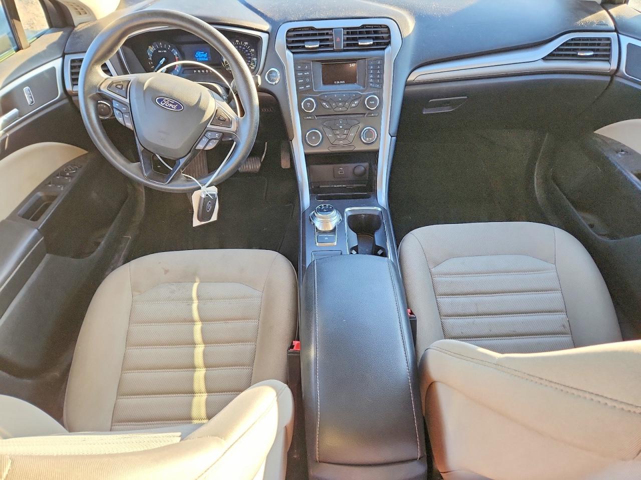 2017 FORD FUSION S photo 8