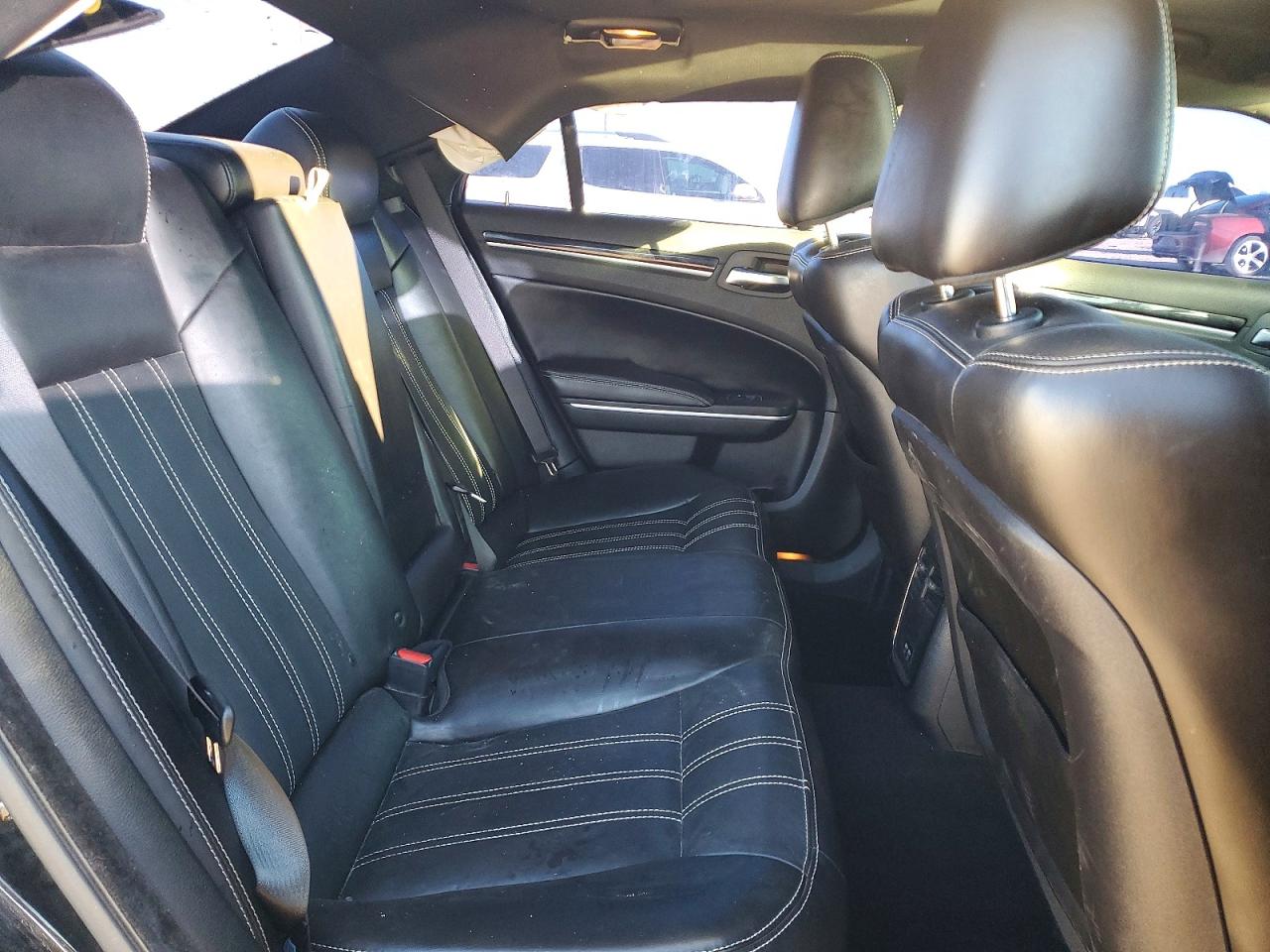 2022 CHRYSLER 300 S photo 10