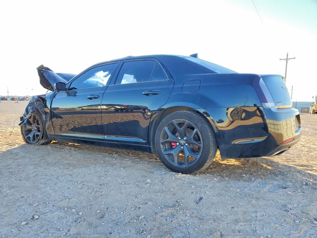 2022 CHRYSLER 300 S photo 2