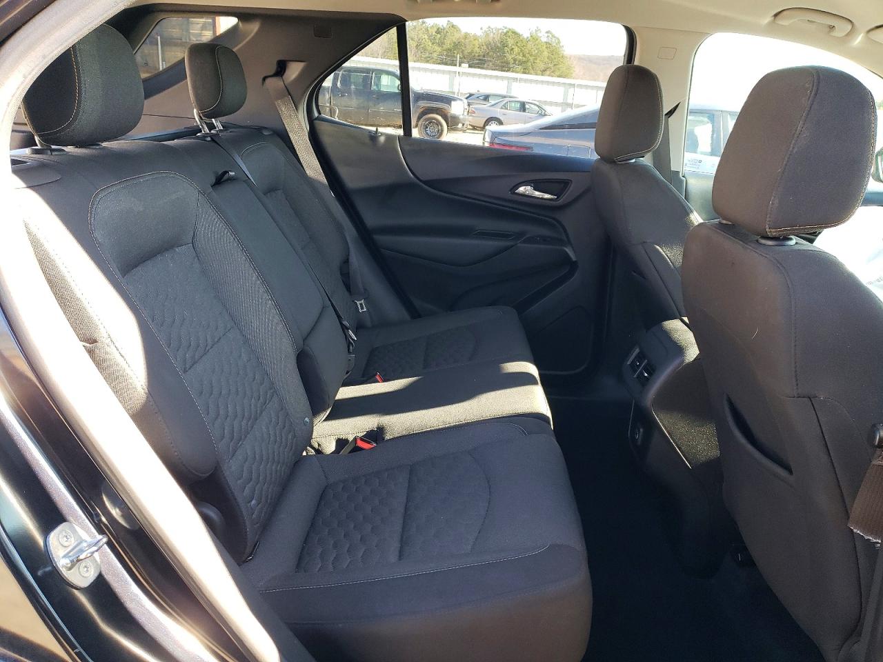 2020 CHEVROLET EQUINOX LT photo 11