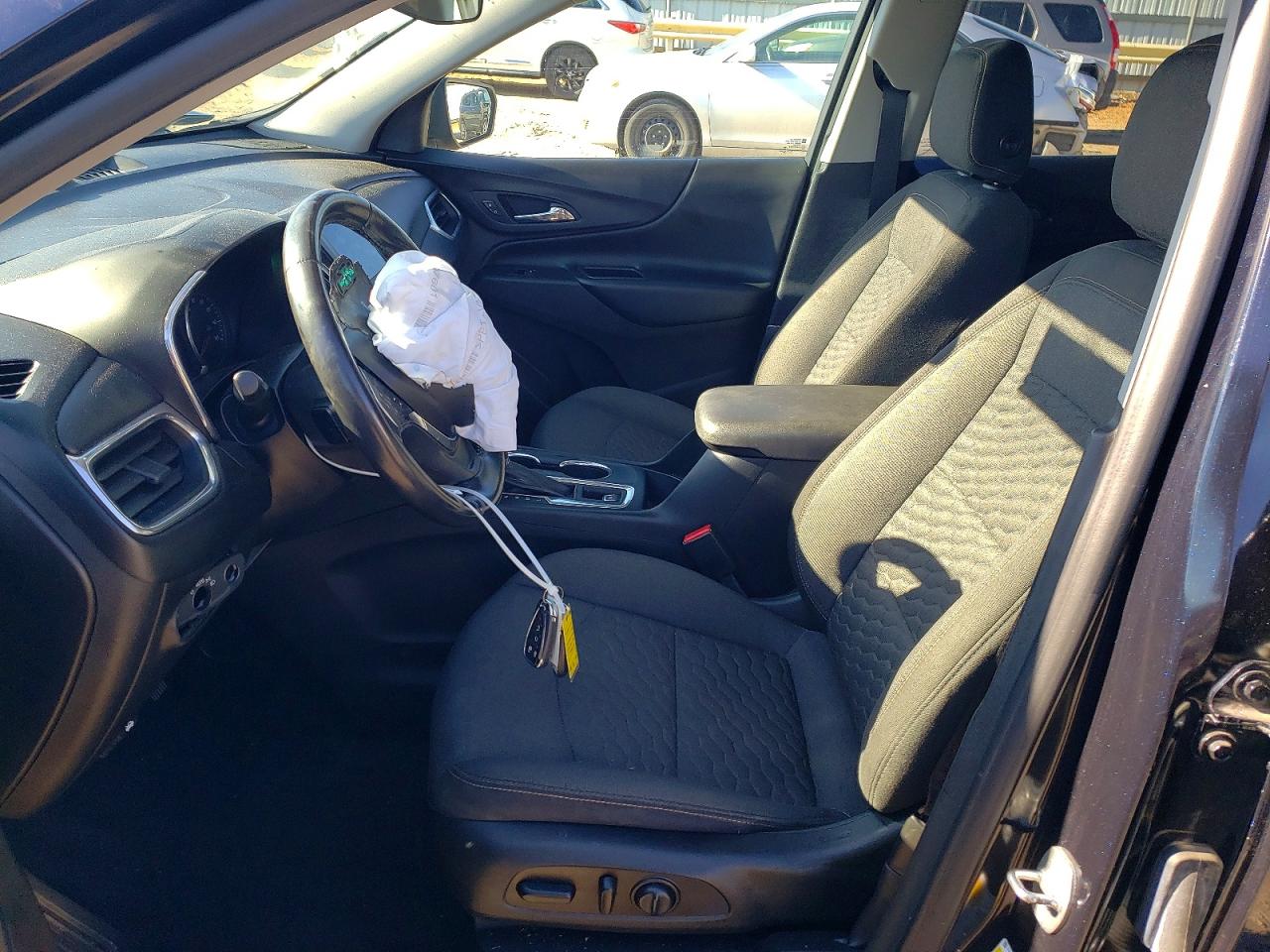 2020 CHEVROLET EQUINOX LT photo 7