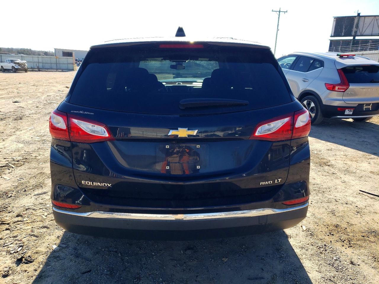 2020 CHEVROLET EQUINOX LT photo 6