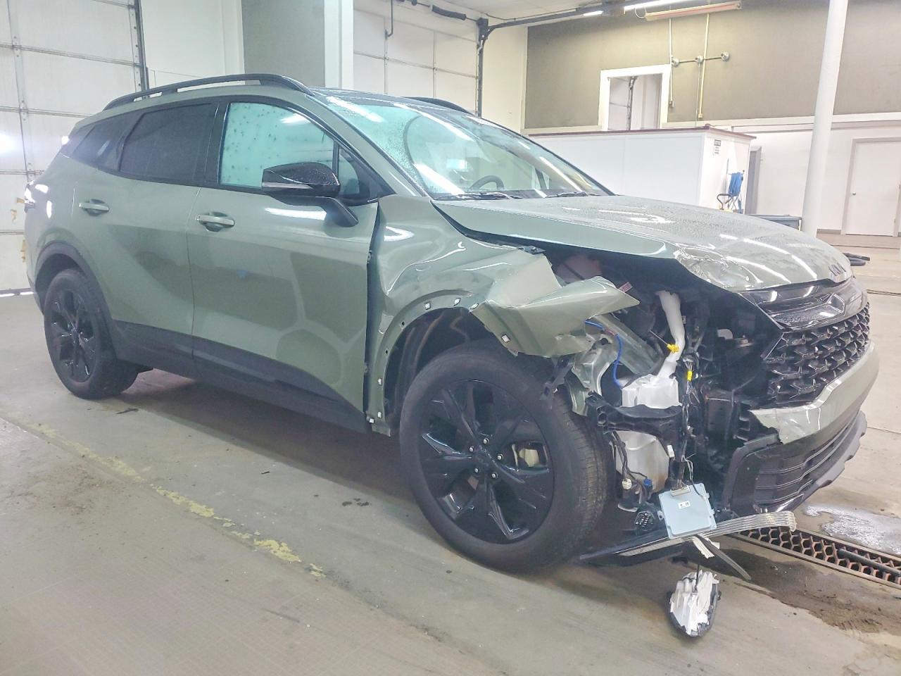 2025 KIA SPORTAGE X-LINE photo 4
