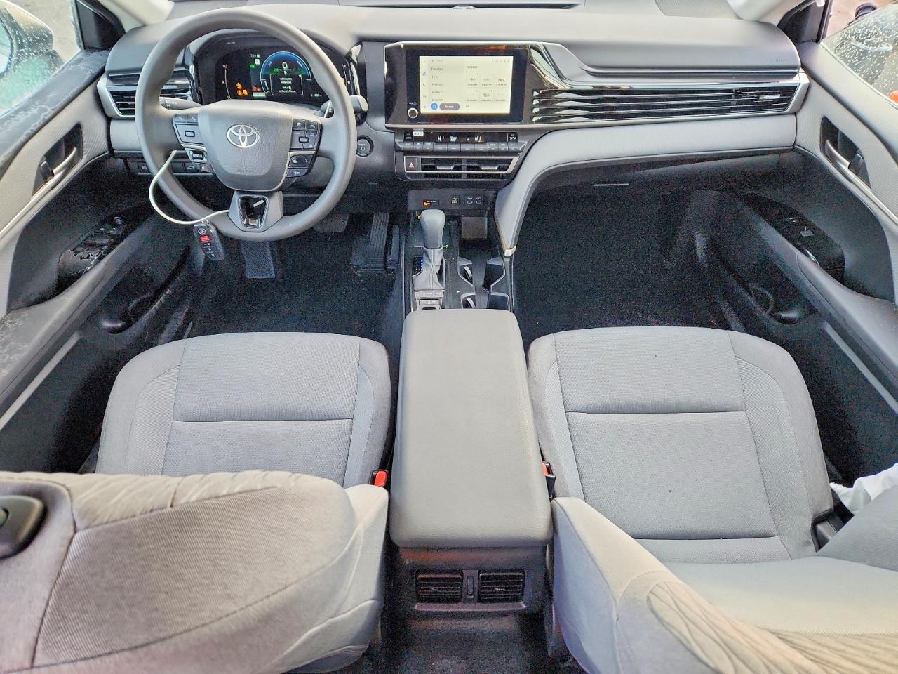 2025 TOYOTA CAMRY XSE photo 8