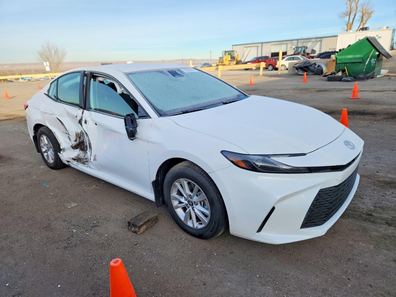 2025 TOYOTA CAMRY XSE photo 4