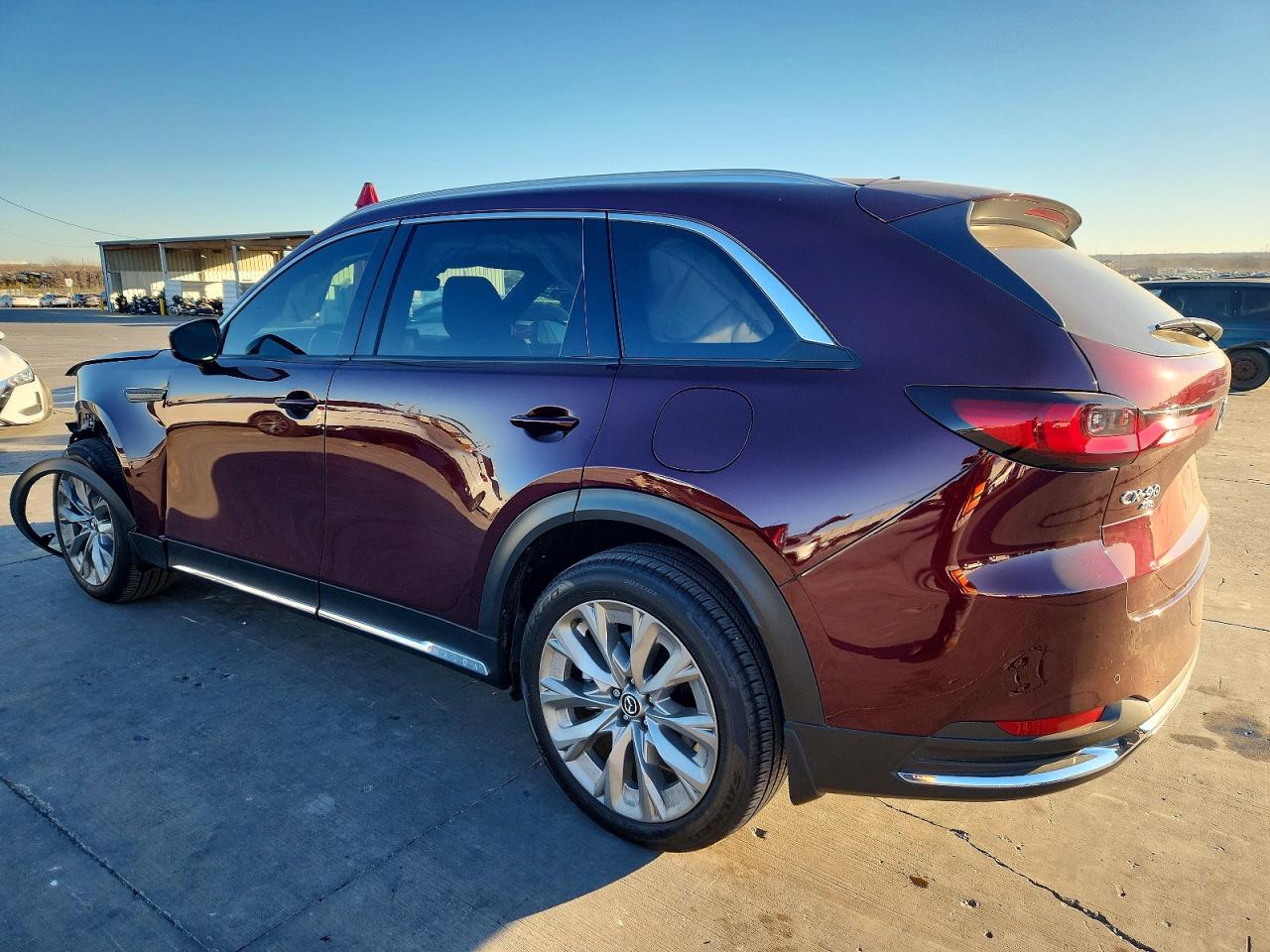 2024 MAZDA CX-90 photo 2