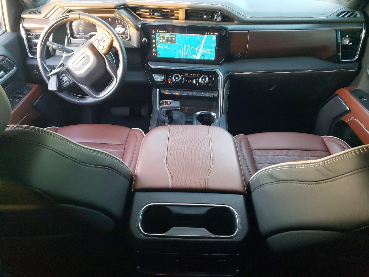 2025 GMC SIERRA K1500 DENALI ULTIMATE photo 8