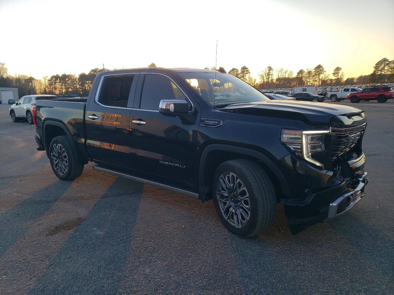 2025 GMC SIERRA K1500 DENALI ULTIMATE photo 4