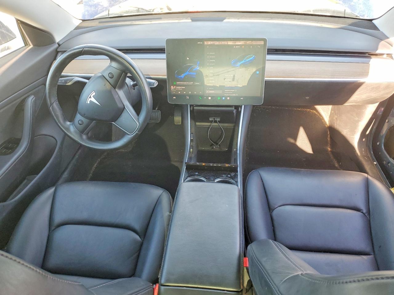 2018 TESLA MODEL 3 photo 8