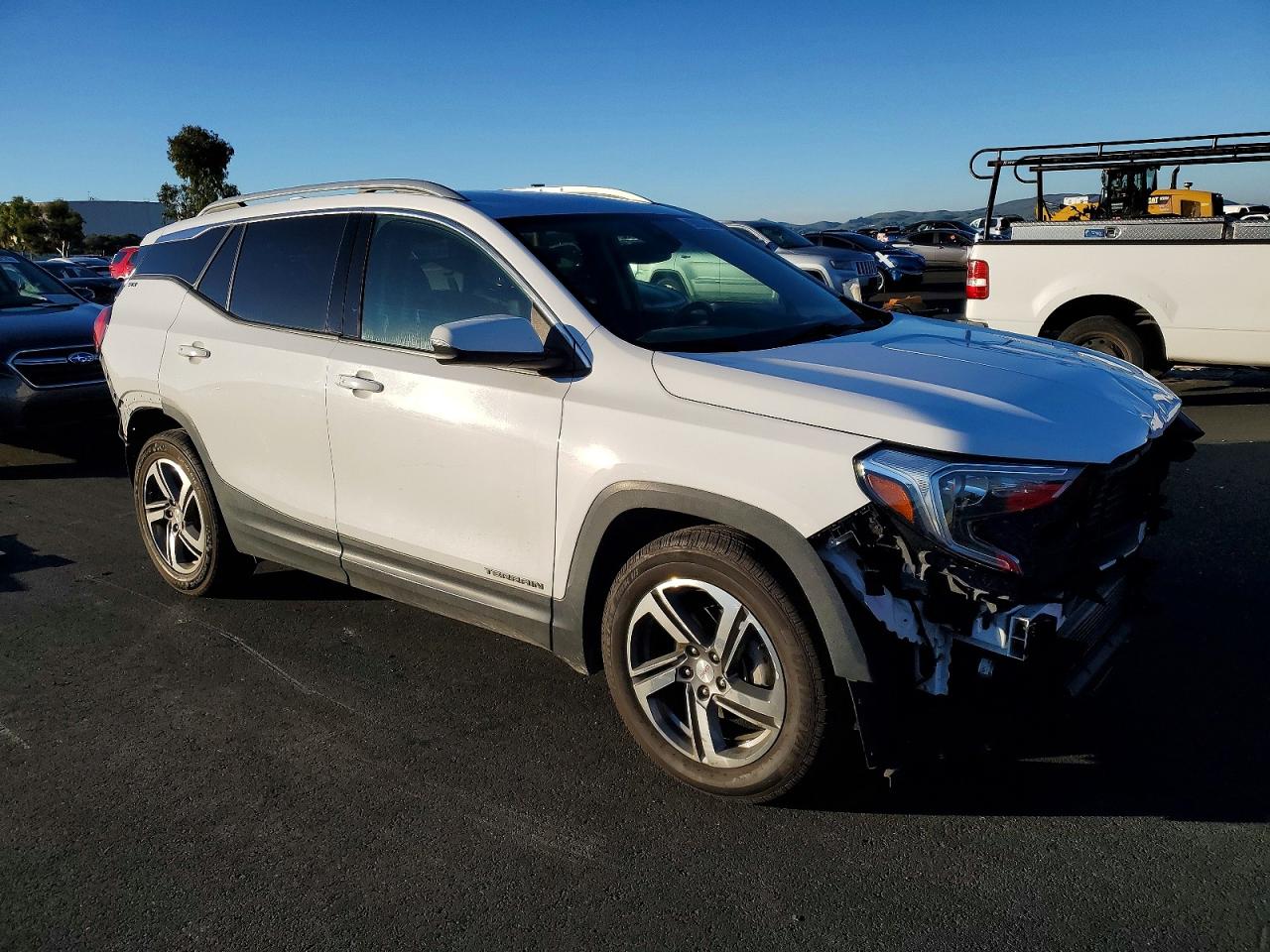 2020 GMC TERRAIN SLT photo 4