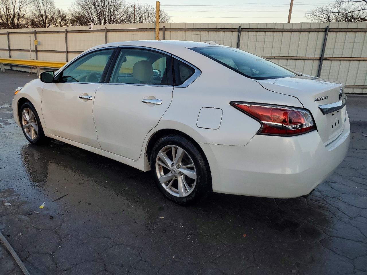 2014 NISSAN ALTIMA 2.5 SV photo 2
