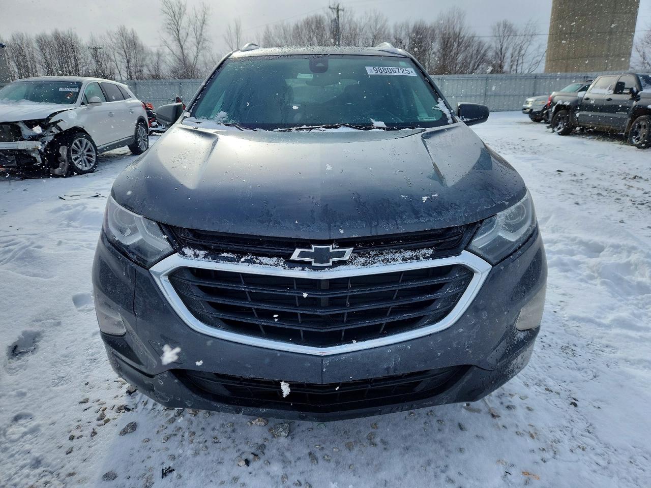 2020 CHEVROLET EQUINOX LT photo 5