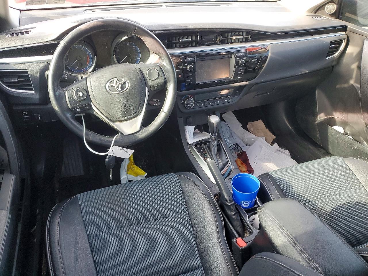 2016 TOYOTA COROLLA S PLUS photo 8