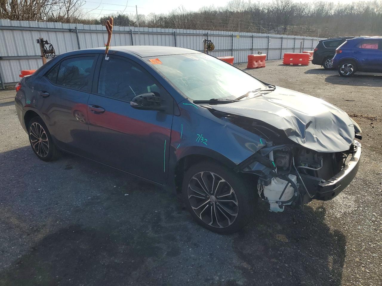 2016 TOYOTA COROLLA S PLUS photo 4