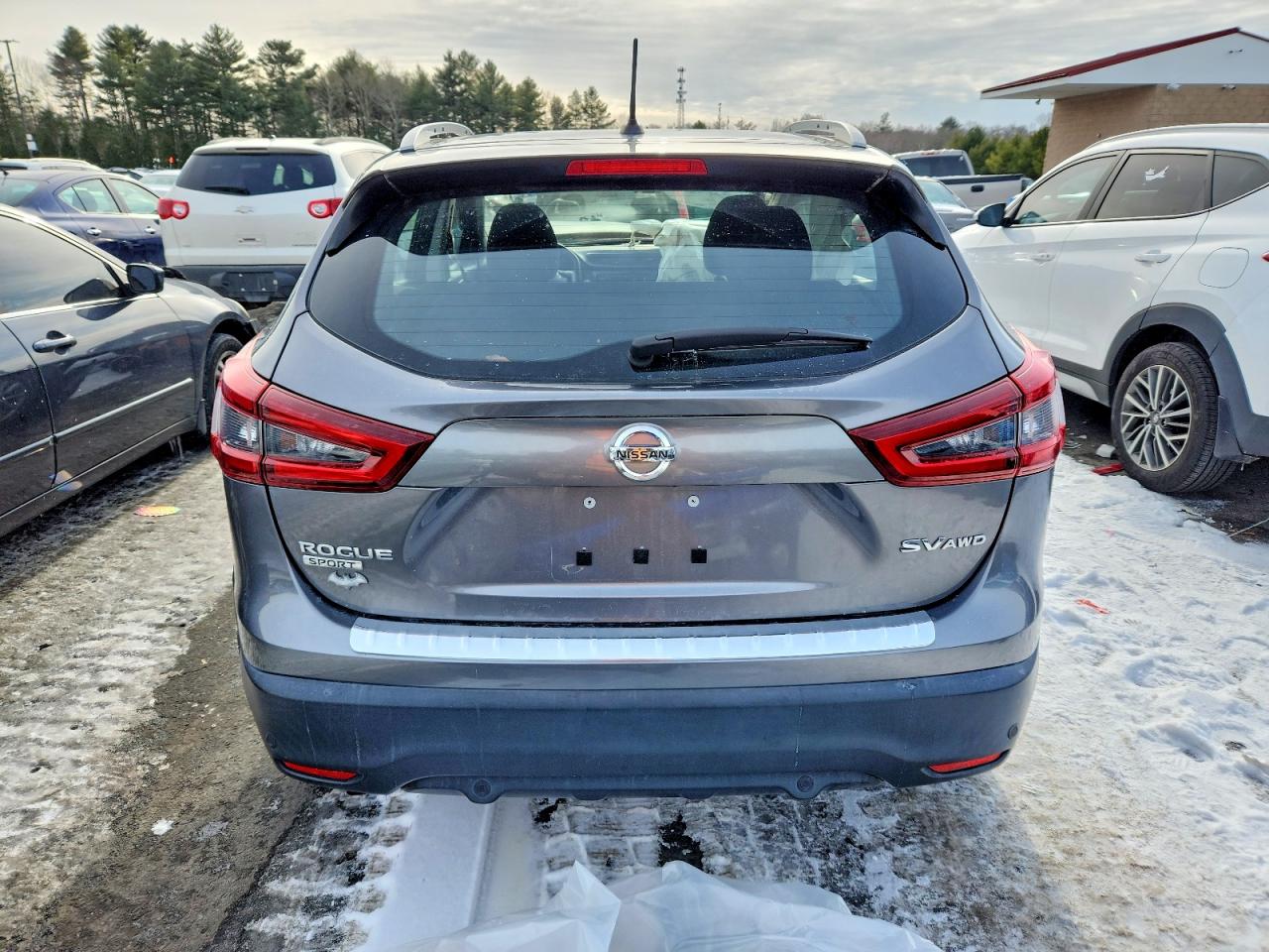2020 NISSAN ROGUE SPORT S photo 6