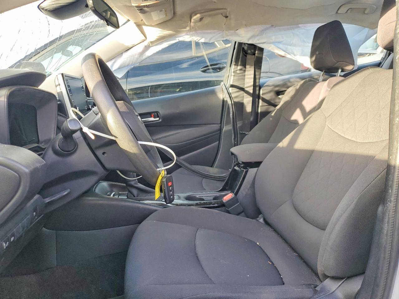 2020 TOYOTA COROLLA LE photo 7