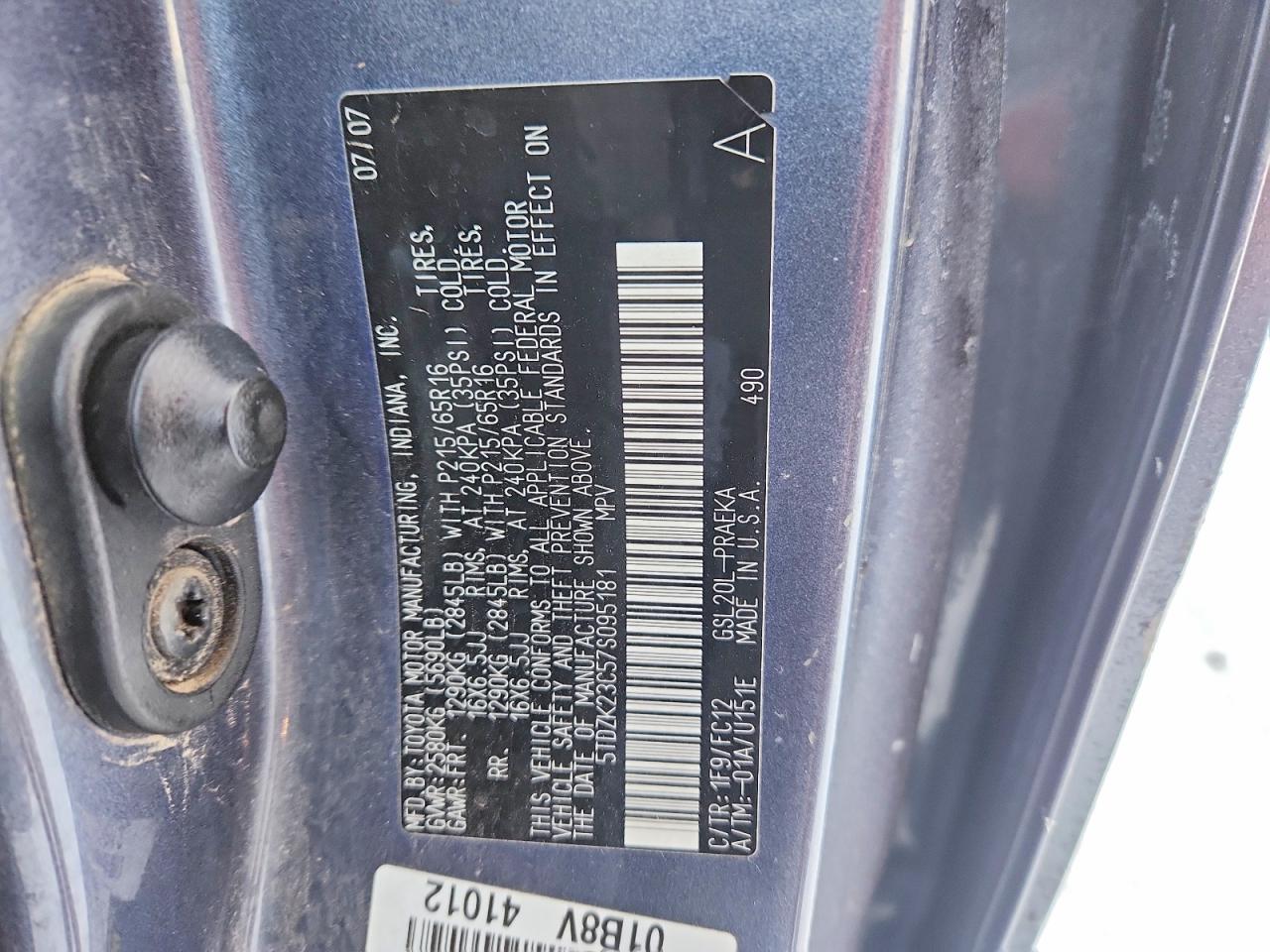 2007 TOYOTA SIENNA CE photo 13