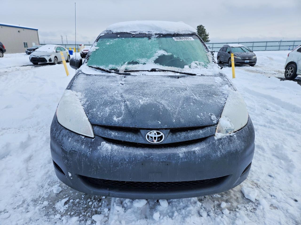 2007 TOYOTA SIENNA CE photo 5