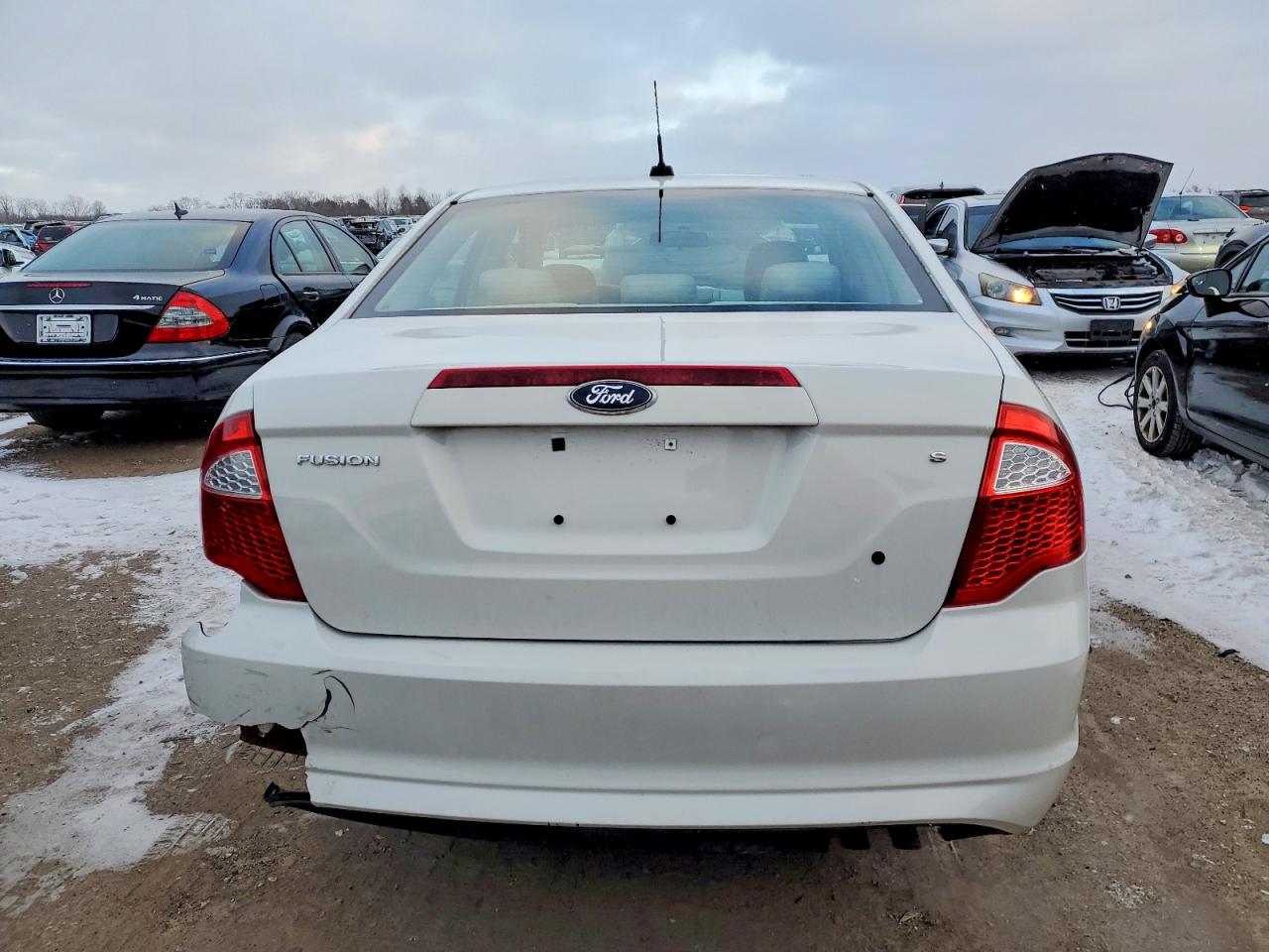 2010 FORD FUSION S photo 6