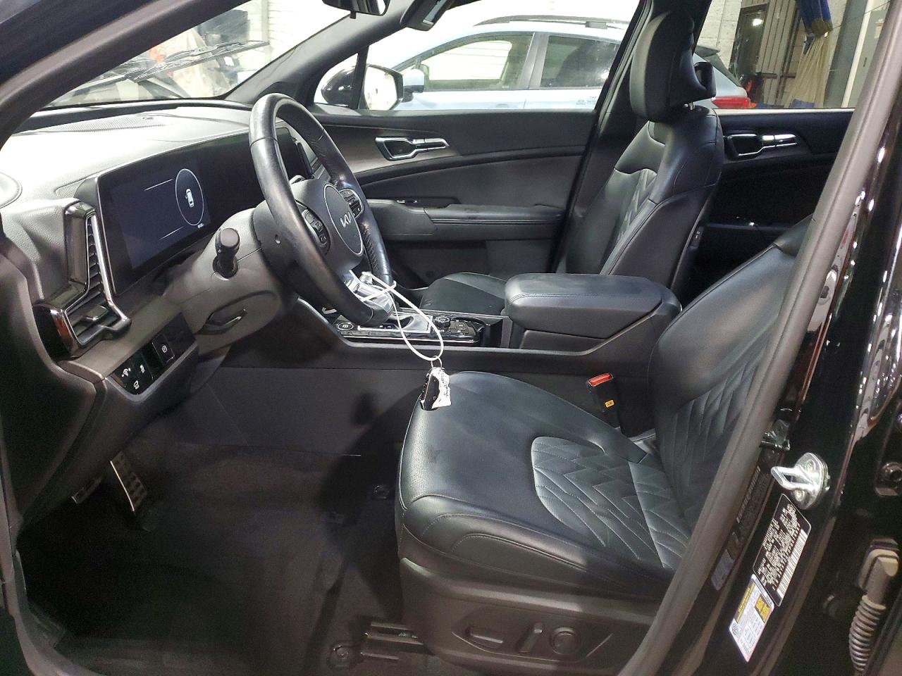 2023 KIA SPORTAGE X-PRO photo 7