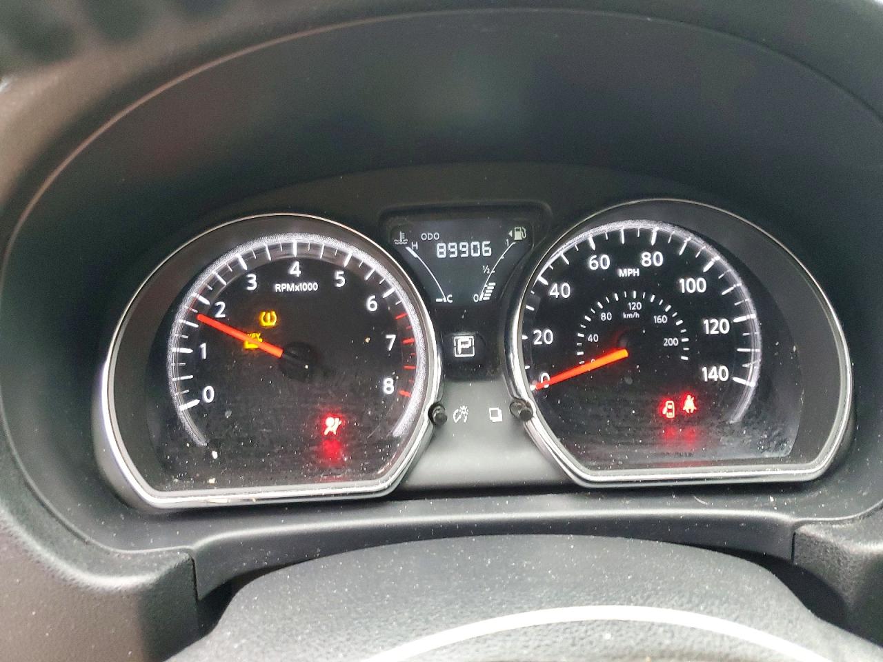 2019 NISSAN VERSA S photo 9