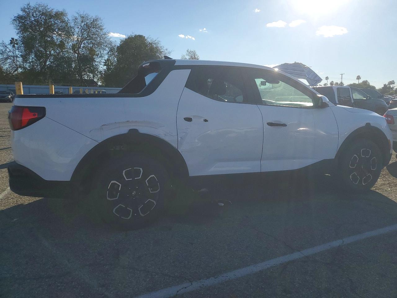 2022 HYUNDAI SANTA CRUZ SE photo 3