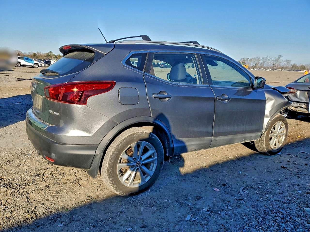 2019 NISSAN ROGUE SPORT S photo 3