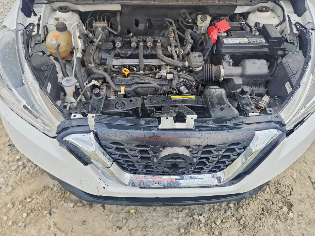 2019 NISSAN KICKS S photo 12