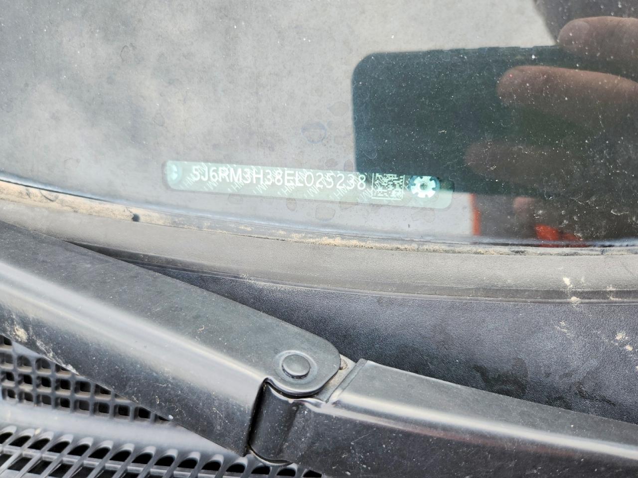 2014 HONDA CR-V LX photo 37