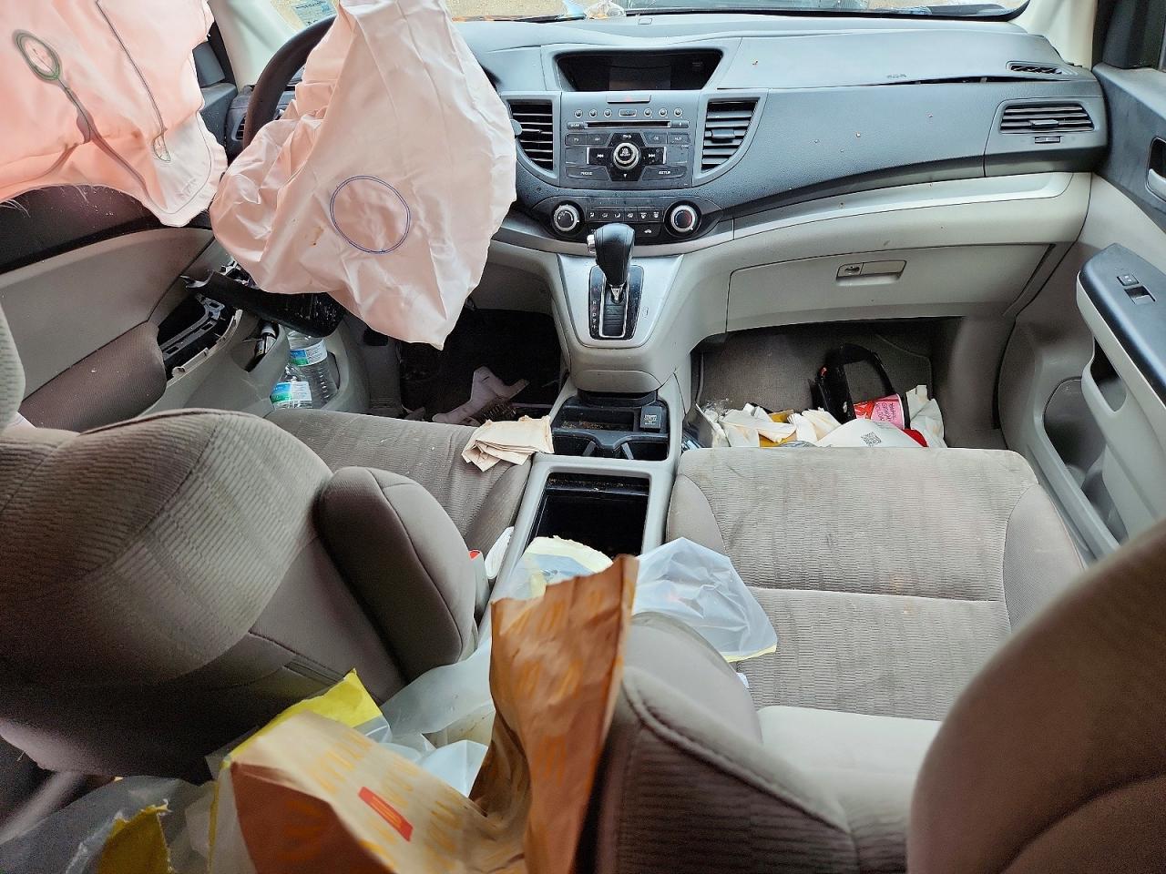 2014 HONDA CR-V LX photo 22