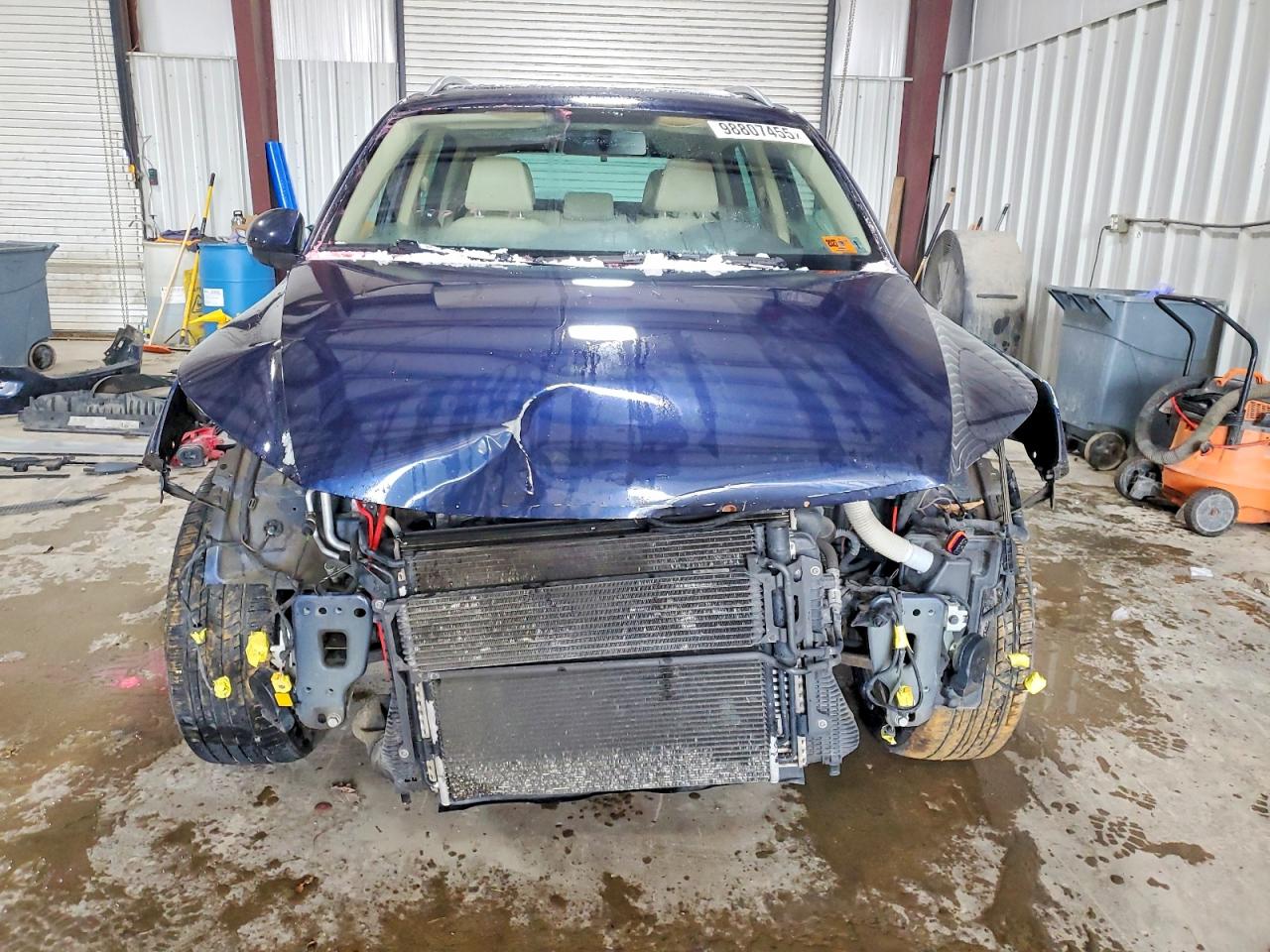 2013 VOLKSWAGEN TIGUAN S photo 5