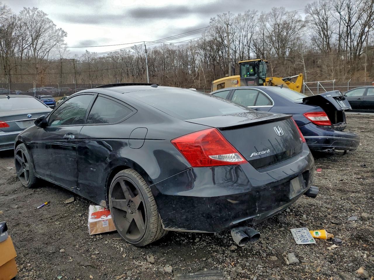 2011 HONDA ACCORD EXL photo 2