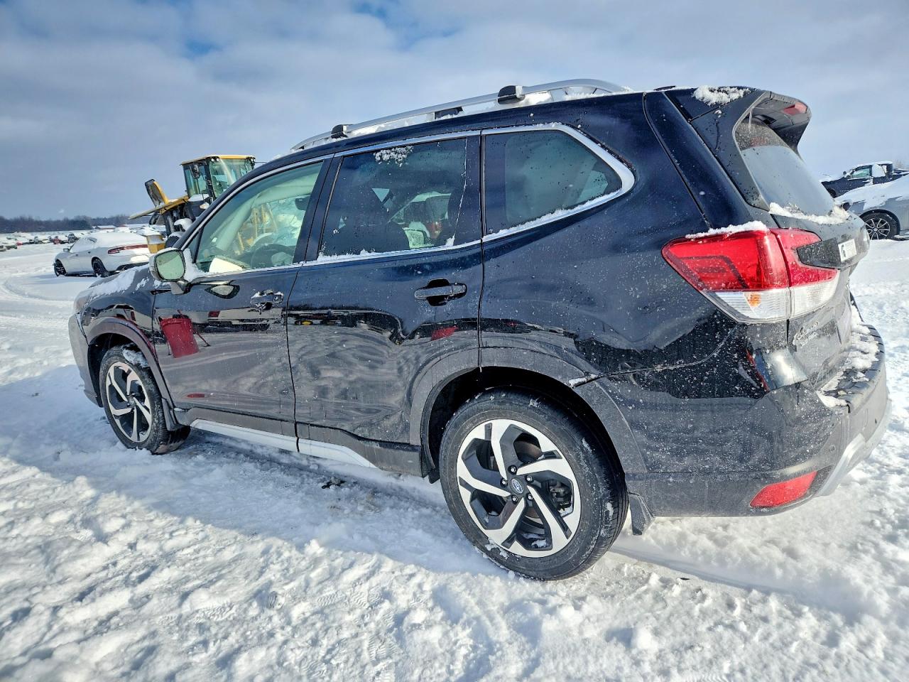2022 SUBARU FORESTER TOURING photo 2