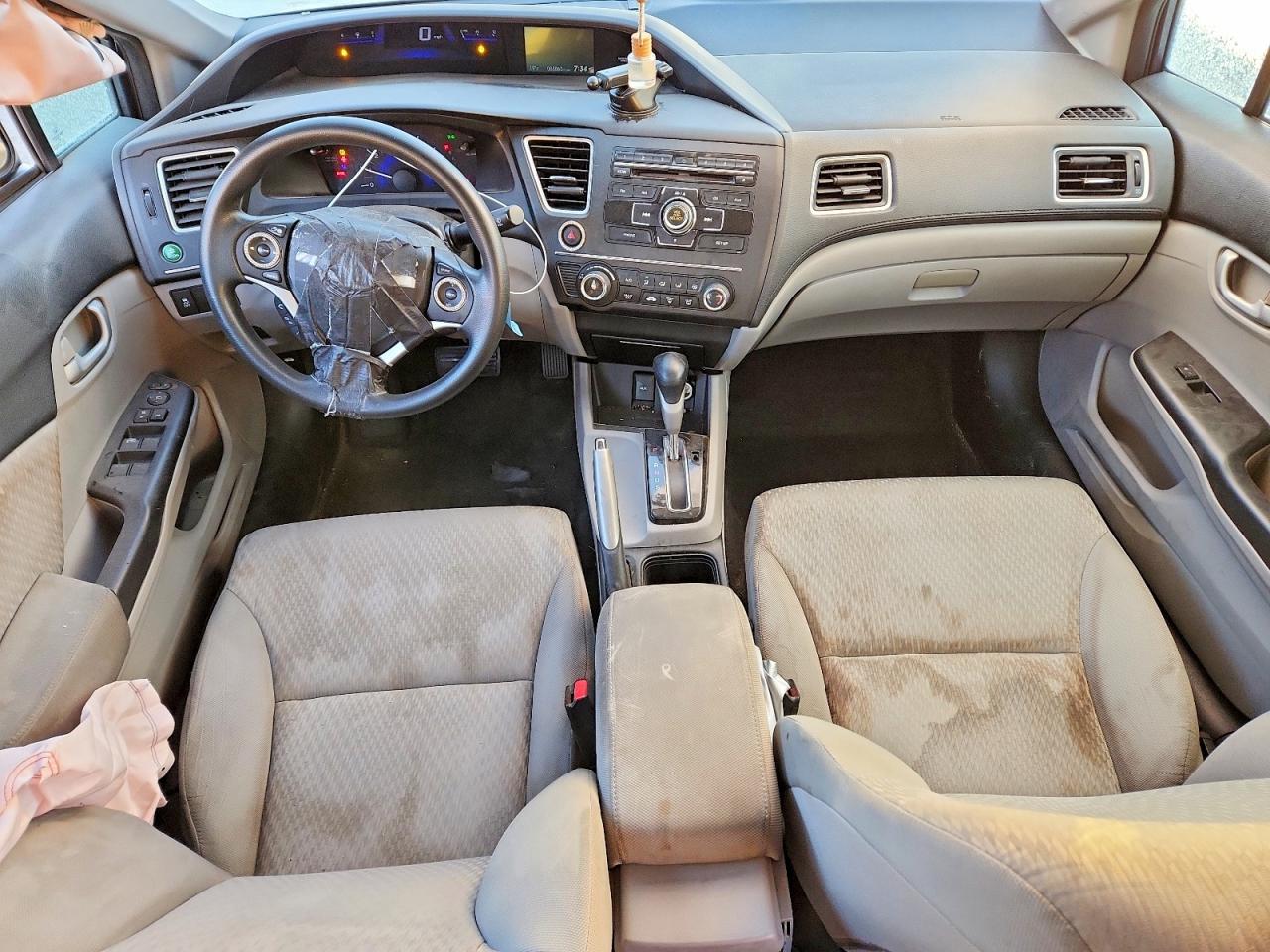 2015 HONDA CIVIC LX photo 8