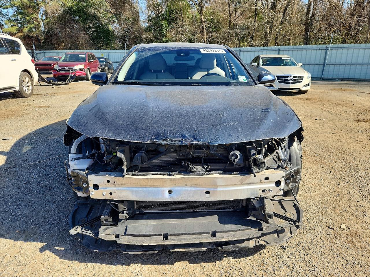 2018 TOYOTA CAMRY L photo 5