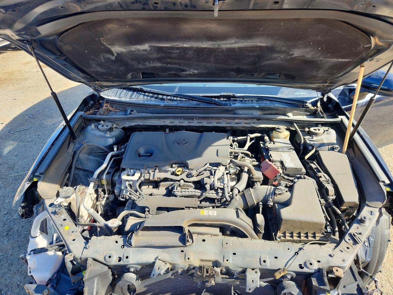 2018 TOYOTA CAMRY L photo 11