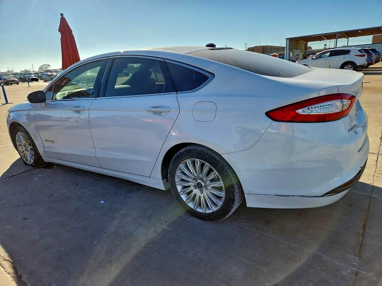 2014 FORD FUSION SE HYBRID photo 2