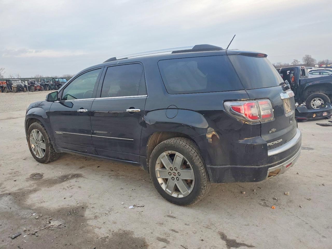 2015 GMC ACADIA DENALI photo 2