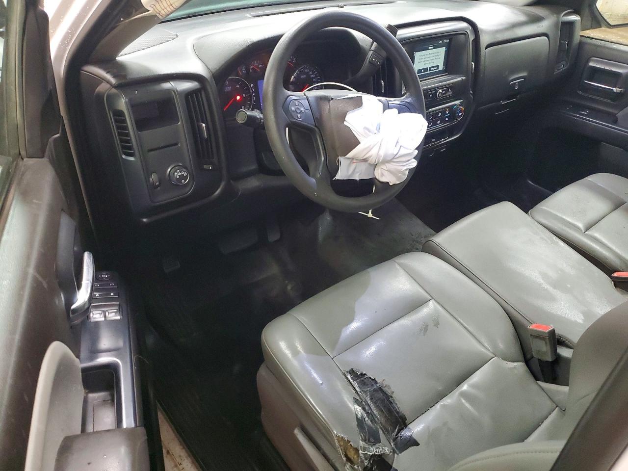 2017 CHEVROLET SILVERADO C1500 photo 8