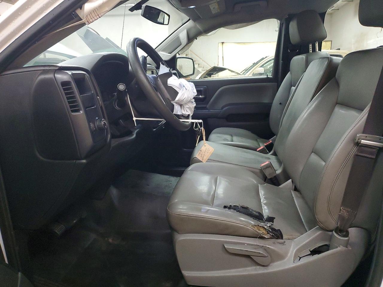 2017 CHEVROLET SILVERADO C1500 photo 7